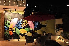 Haven Hotel Sector 31,Gurugram