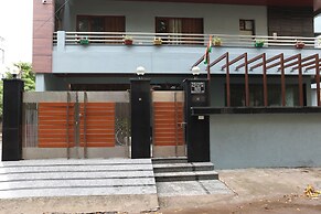 Haven Hotel Sector 31,Gurugram
