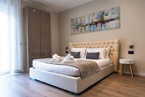 XXIV Domus Luxury Suites
