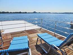 Hausboot am Xantener Nordsee