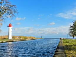 Hausboot in Ueckermuende