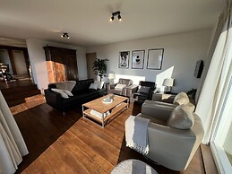 Panoramic Villa With Private Sauna