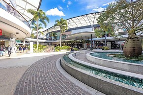 Luxury Apartment - Oracle Broadbeach