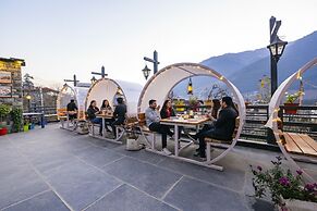 Fabhotel Rigzin Nest Cottage