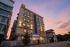 FabHotel Hitek N