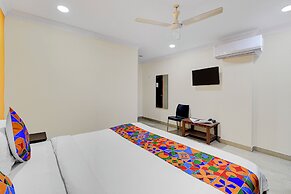 FabHotel Hitek N