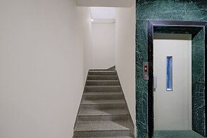 FabHotel Hitek N