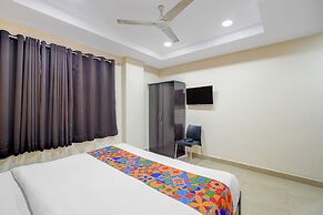 FabHotel Hitek N