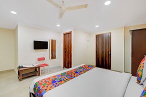 FabHotel Hitek N