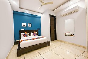 Fabhotel City Suits