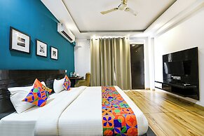 Fabhotel City Suits