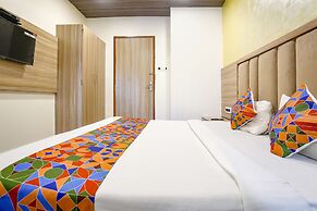 Fabhotel Priceless