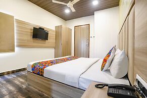 Fabhotel Priceless