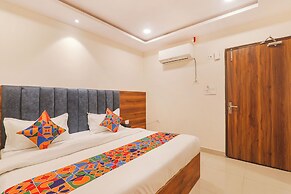 Fabhotel Rachna Palace And Banquets