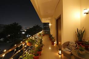 Fabhotel Palm Paradise