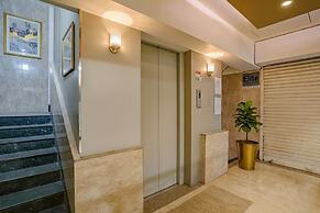 Fabhotel Veera Residency