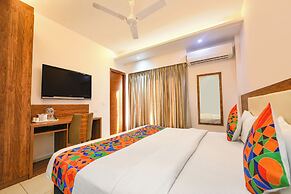 Fabhotel Silver Oak Bnb