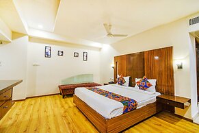 Fabhotel Prime Seven Lake View