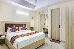 Fabhotel Taugan Inn
