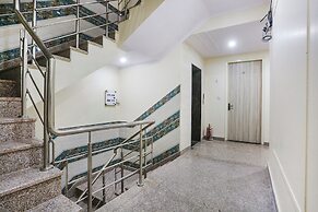 Fabhotel Taugan Inn