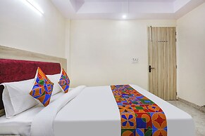 Fabhotel Taugan Inn