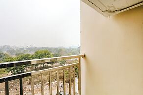 Fabhotel Taugan Inn