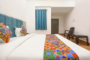 Fabhotel Villa The Suites