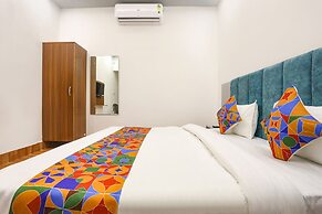 Fabhotel Villa The Suites
