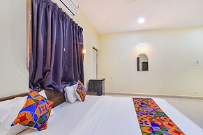 Fabhotel Baga Tulip - 600m From Baga Beach