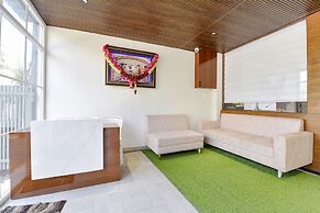 Fabhotel Villa Inn