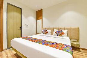 Fabhotel Villa Inn