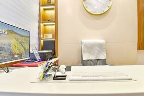 Fabhotel Villa Inn