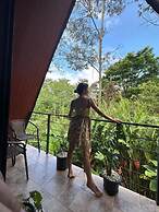 Yarumo Lodge Río Celeste Black Chalets