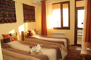 Silk Road Hotel Yerevan