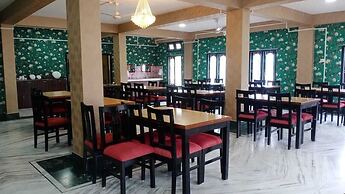 Hotel Yumi Ragi