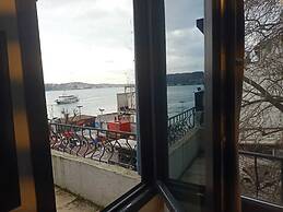 Lokka Hotel