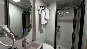 Lokka Hotel