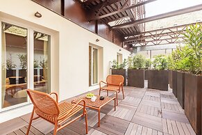 Suites FL by Sweett