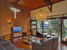Villa Klub Bunga - by The Batu Hotel Batu Malang