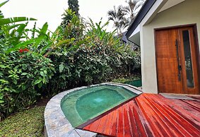Villa Klub Bunga - by The Batu Hotel Batu Malang