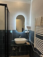 MODI HOTEL