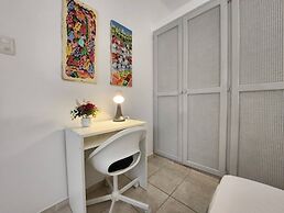 Secure 4-pers Apartment Close To The Beach