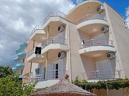 Magic Ionian Apartments & Rooms