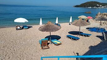 Magic Ionian Apartments & Rooms