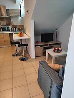 Sky-Line Apartments