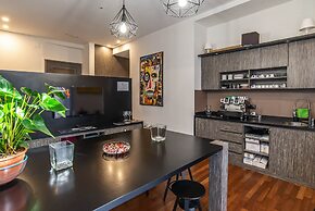 Gram Suites