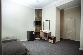 Moss Hotel