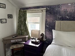 Athol House