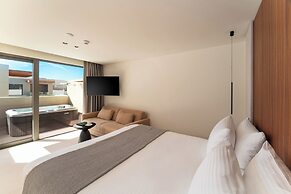 Alizo Boutique Hotel &; Spa - Adults Only