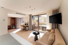 Alizo Boutique Hotel &; Spa - Adults Only